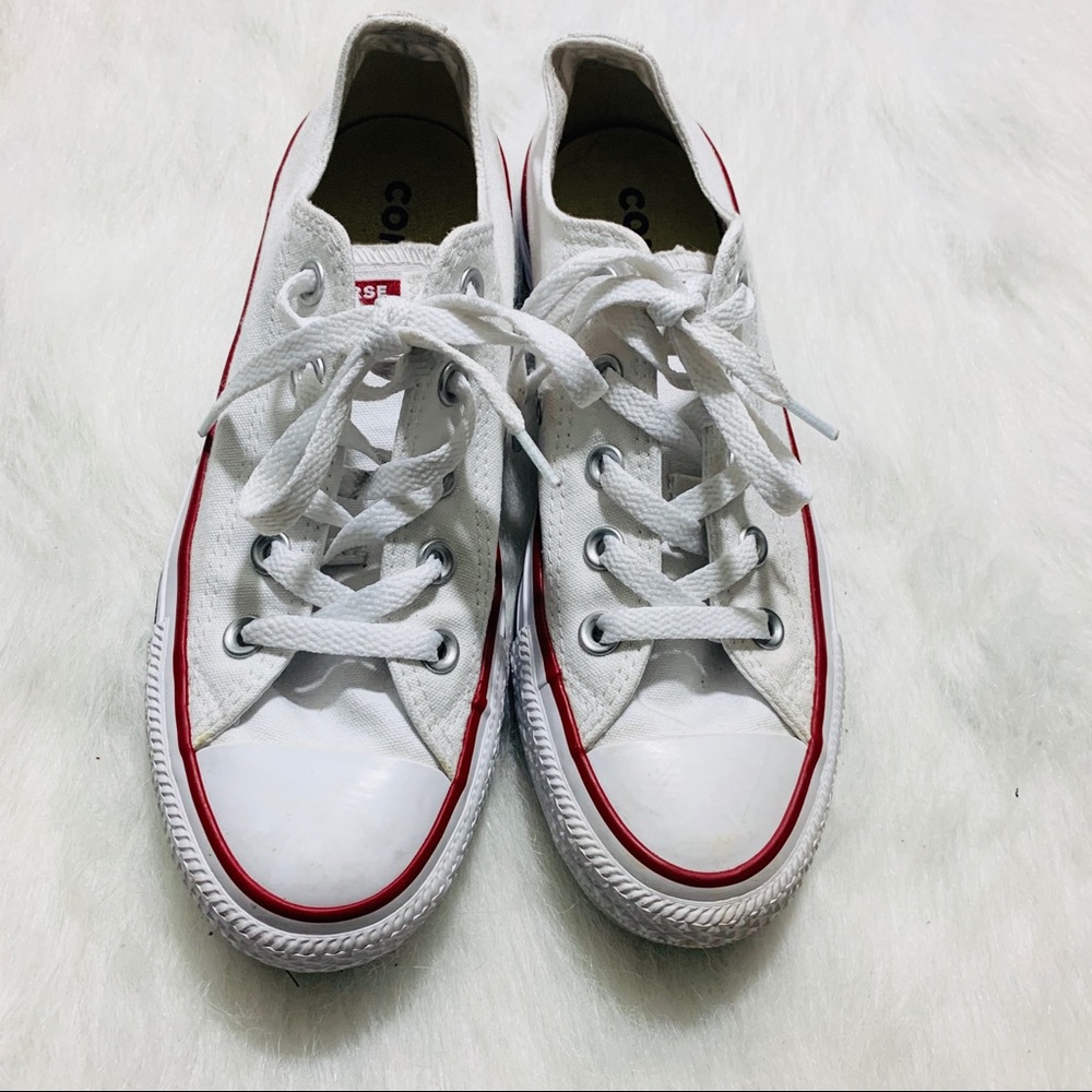 Classic White low top converse